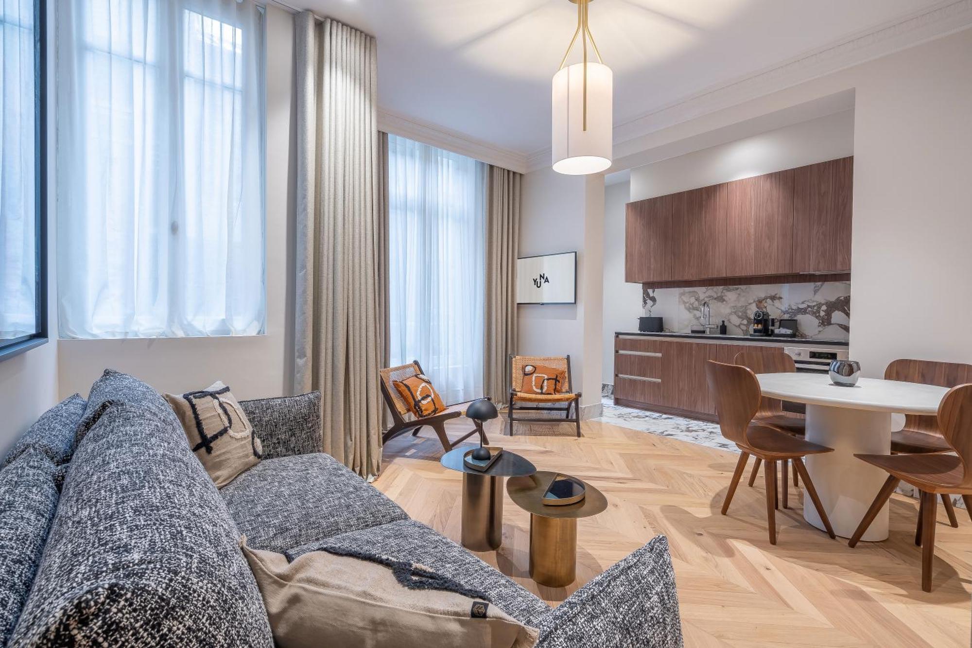 Appartamento con 1 Camera da Letto - 50 m²